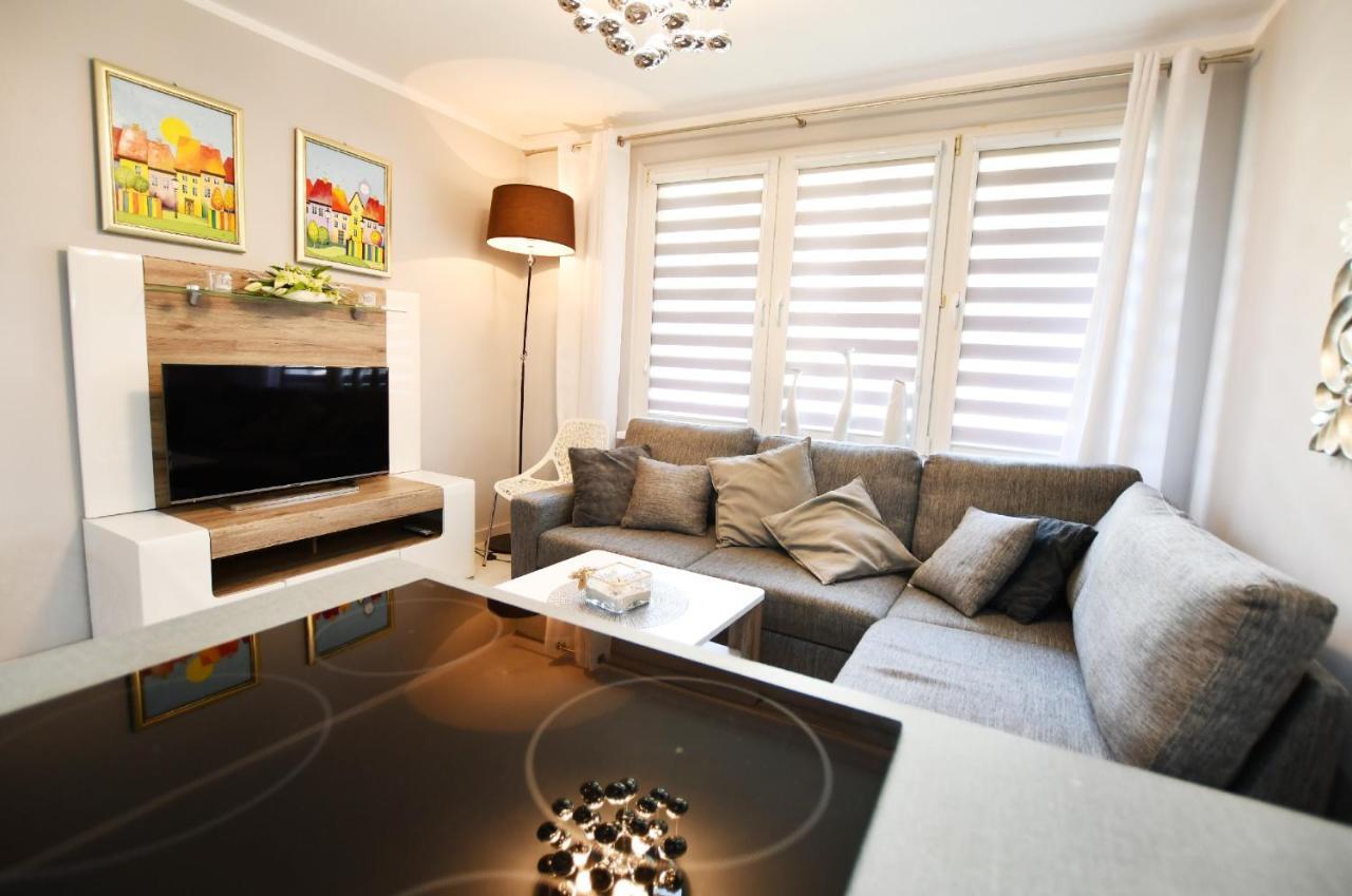 Apartament Dworcowa Apartment Kolobrzeg Ngoại thất bức ảnh